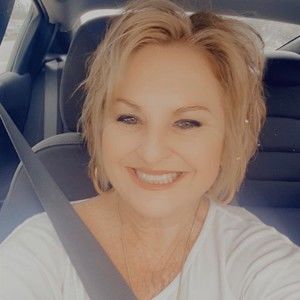 Meet your Posher, Lynn